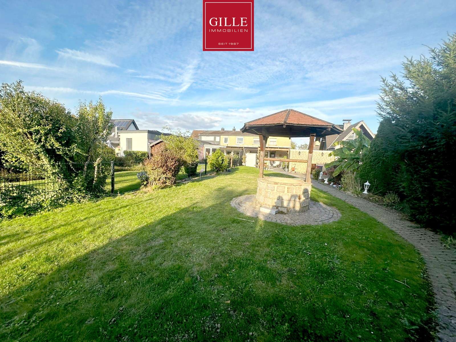 Ansicht 19 von: Neuss-Reuschenberg: Attraktives Reiheneckhaus mit Garage und traumhaften Grundstück nach WEG geteilt